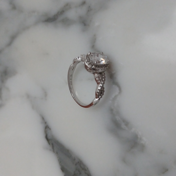 Engagement Ring Sterling Silver Cubic Zirconia Size 7 - Picture 6 of 16